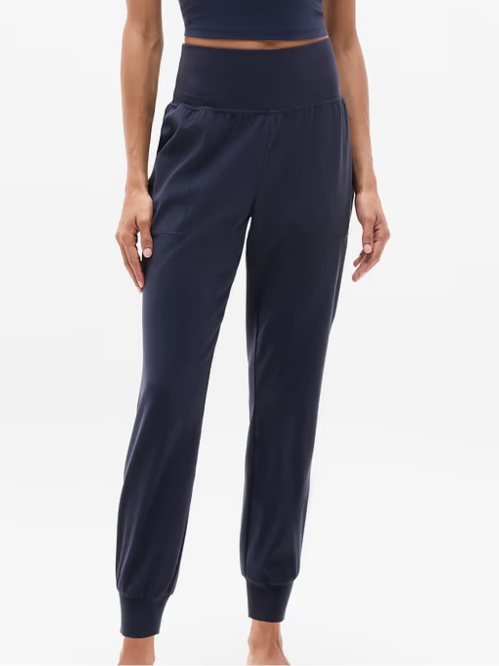 Athleta sz M Salutation Black Joggers. Brand New never worn